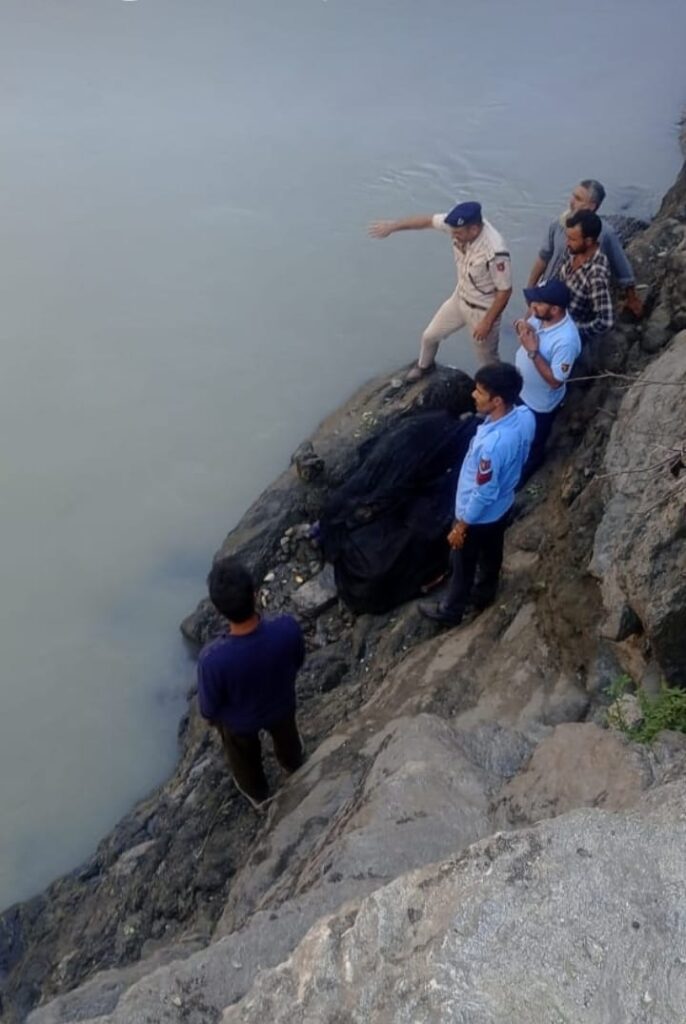 Car Plunges Into Chenab