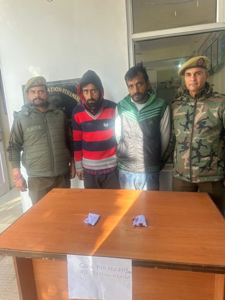 Drug Peddlers Arrested